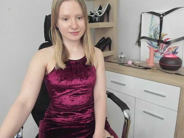 Емитовање снимка екрана NancyErotic
