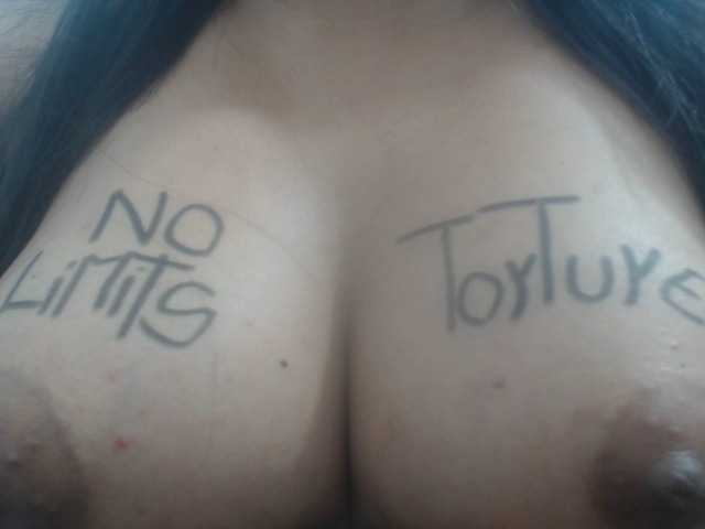 Фотографије Nantix1 #squirt #cum #torture #deep Throat #double penetration #smoking #fetish #latina