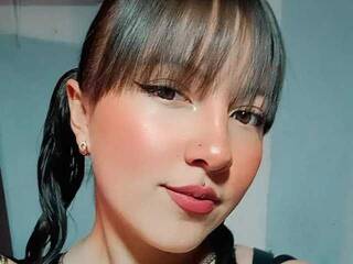 Еротски видео цхат naomythx