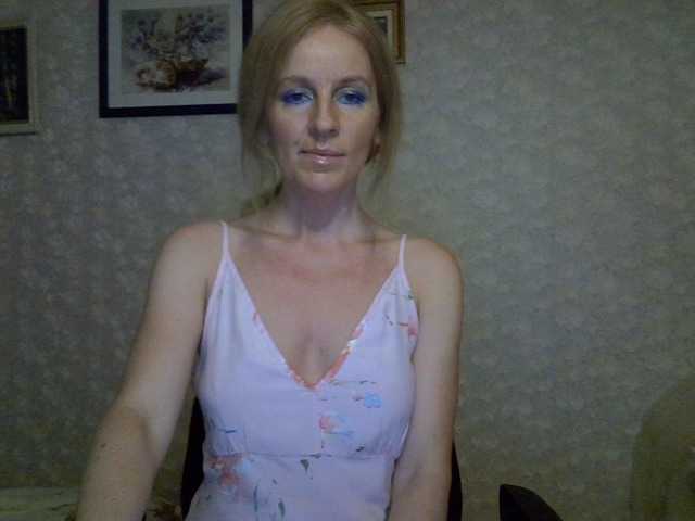 Фотографије Nata85085 Welcome to my room) Write to PM before private Показать грудь 500.