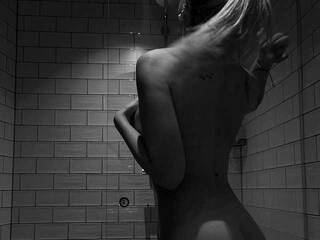 Еротски видео цхат Natallie