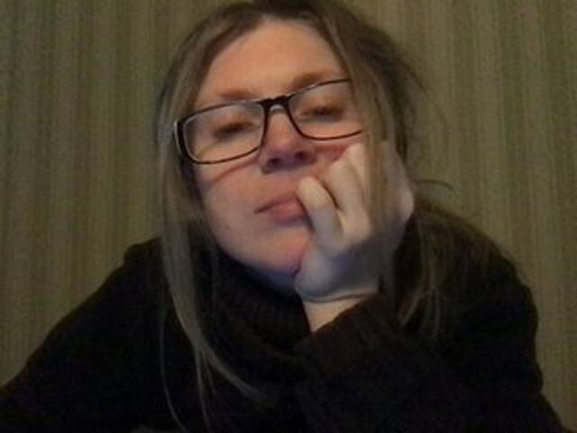 Емитовање снимка екрана naturalblonde