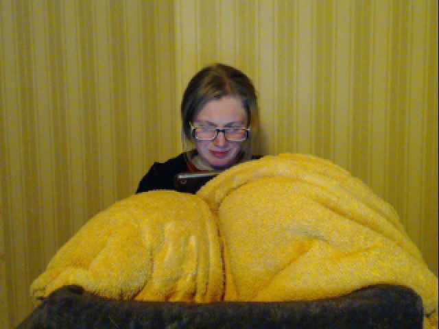 Емитовање снимка екрана naturalblonde