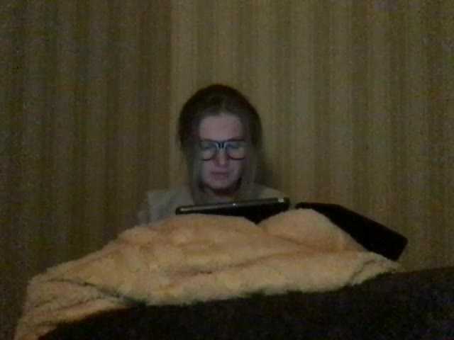 Емитовање снимка екрана naturalblonde