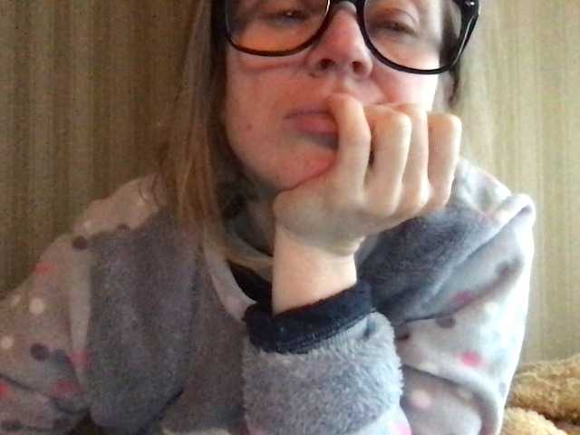 Емитовање снимка екрана naturalblonde