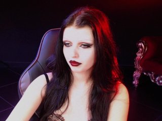Еротски видео цхат NaughtyAnna