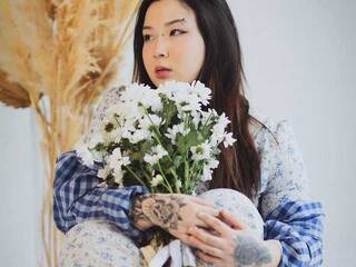 Еротски видео цхат Nefertitti1