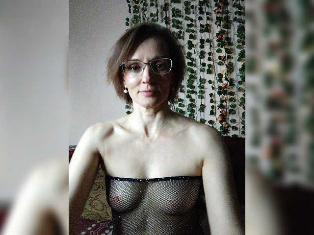 Емитовање снимка екрана SweetMilfa