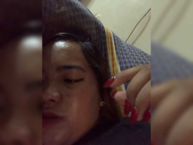 Емитовање снимка екрана newasiangirlu