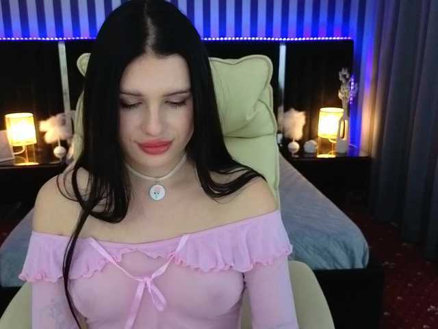 Емитовање снимка екрана NeylaCharm