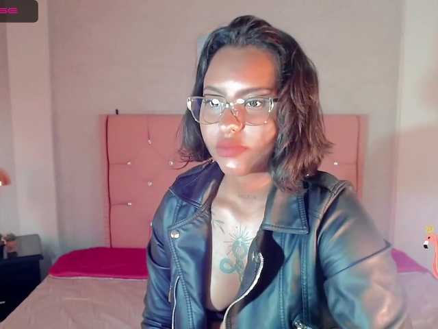 Емитовање снимка екрана NickyNicole