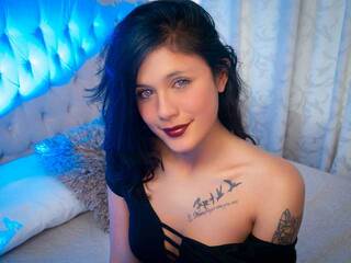 Еротски видео цхат NickySummer