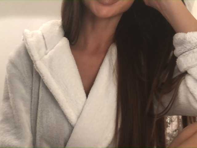 Емитовање снимка екрана nicole21x