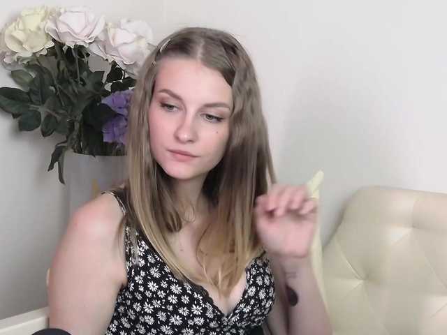 Емитовање снимка екрана NicoleRivera