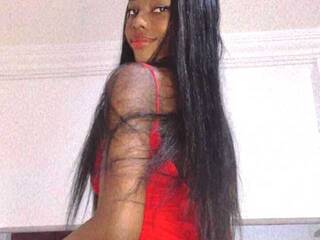 Еротски видео цхат Nicolette-x