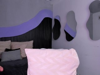 Еротски видео цхат Nicolle-mariee