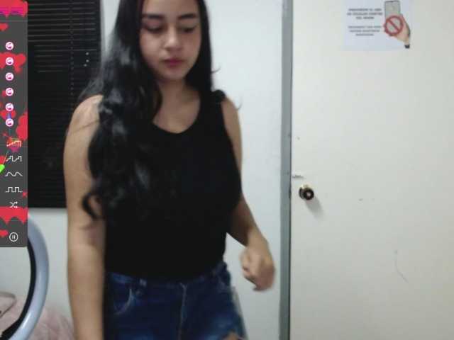 Емитовање снимка екрана nikki-tom