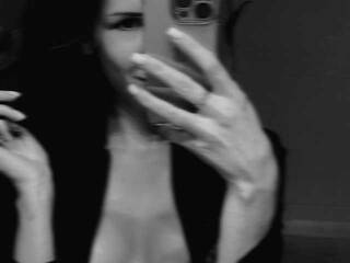 Еротски видео цхат Nikkittyni