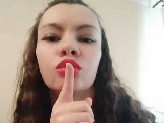 Еротски видео цхат NikkiXEvans