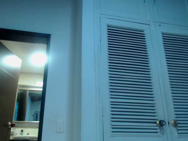 Емитовање снимка екрана Ninacoric