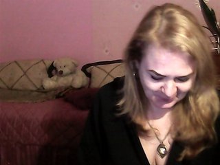 Еротски видео цхат NinaKeil