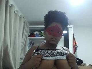 Еротски видео цхат NolaCute