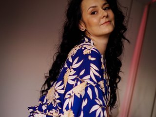 Еротски видео цхат NyraBoone