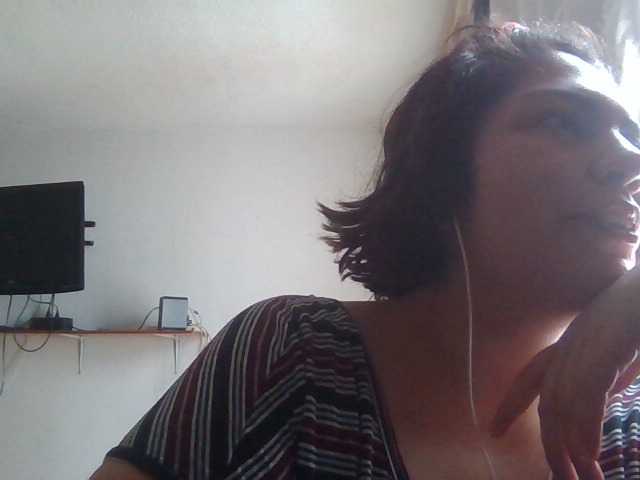 Емитовање снимка екрана olivia-star1