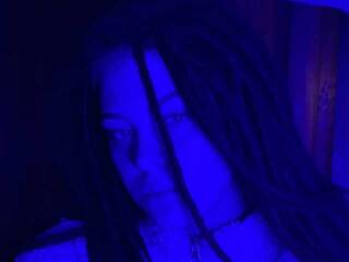 Еротски видео цхат Olivia192