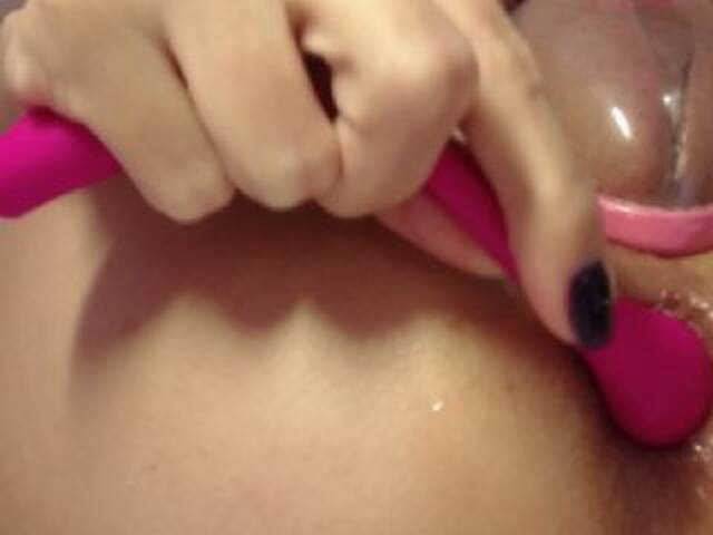 Емитовање снимка екрана OnlyJulia