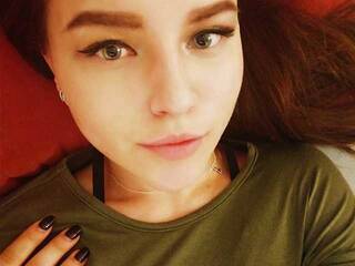 Еротски видео цхат onlyours1