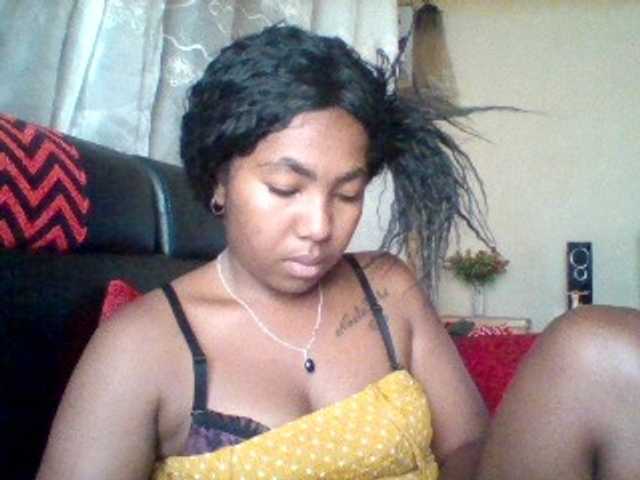 Емитовање снимка екрана Ornellah