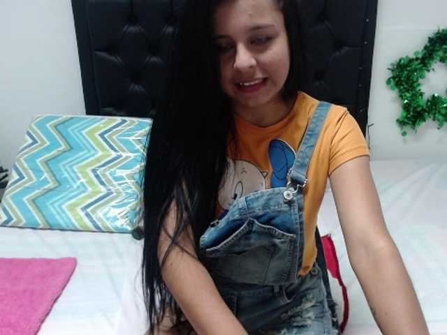 Емитовање снимка екрана pamelafoxx