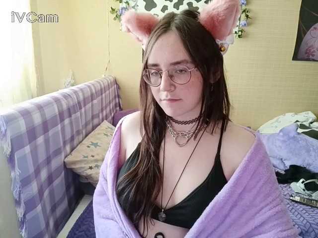 Емитовање снимка екрана PamelaLaRise