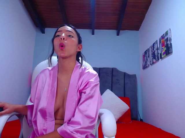 Емитовање снимка екрана Paola-bigboobs