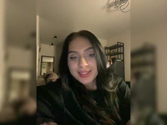 Емитовање снимка екрана PARTYNEXTNEXT