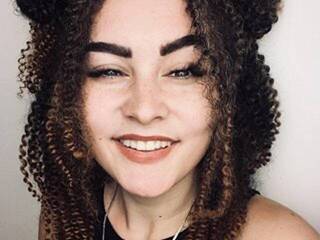 Еротски видео цхат PaulaRay