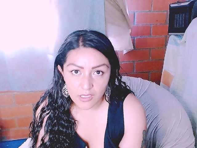 Фотографије Pepiitaa-Pexx you want to talk to me #mature #hairy#latina #squirt#smalltits#deepthroat#chubby#bigpussylips#curvy