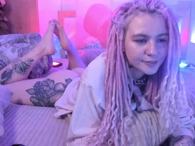 Емитовање снимка екрана pink-cate