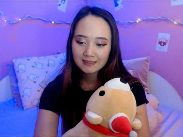 Фотографије PinkkiMoon My name is Pinki. I just started streaming. I am new here so please be gentle. >.< #Asian #new #teen We have epic Goal 700 and my shirt goes off . We made 488. 212 Until that happens ♥