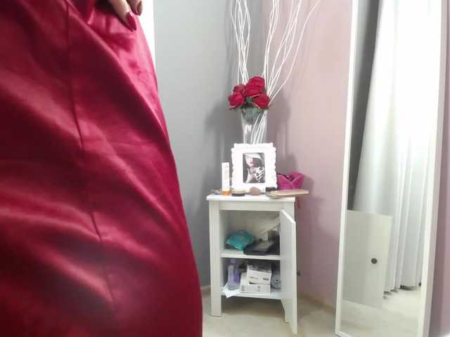 Емитовање снимка екрана PoppyCooper