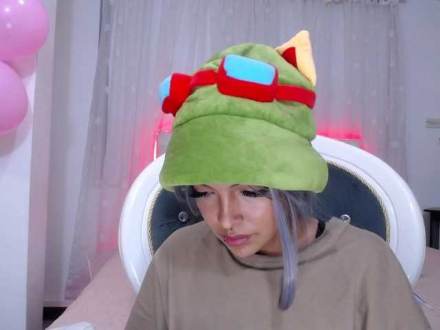 Емитовање снимка екрана Pretty-black