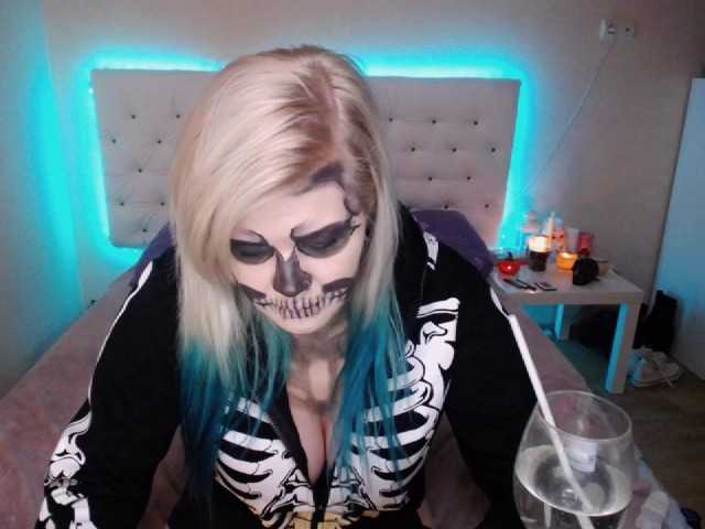 Емитовање снимка екрана PrettyandNaug