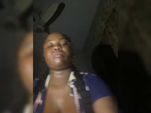 Емитовање снимка екрана PrettyJade