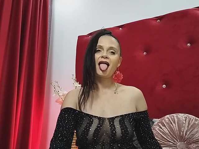 Фотографије prettywoman31 Welcome!!!make me cum like crazy with nice tipping❤️Check my Tip menu for requests ❤️PVT is open for more privacy fun:)❤️