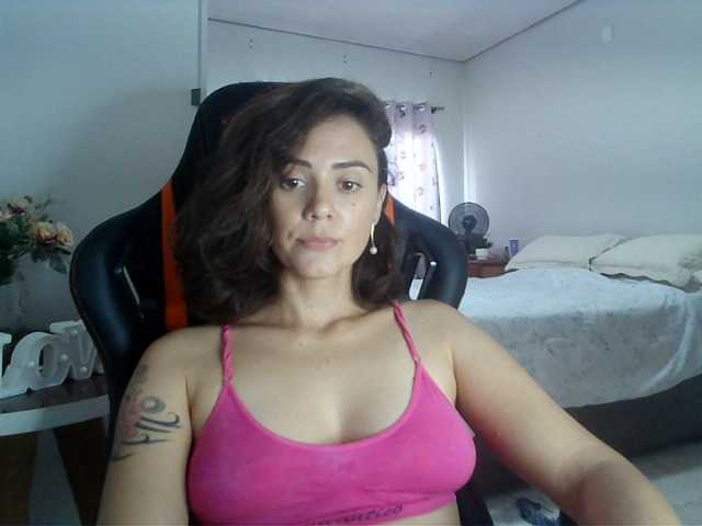 Емитовање снимка екрана prettywomanBR