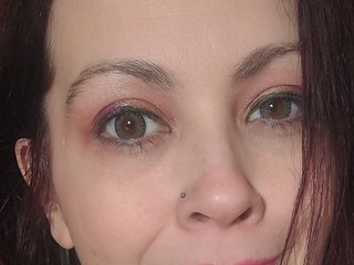 Еротски видео цхат PrincessRaynbow