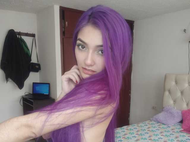 Фотографија профила purple--girl