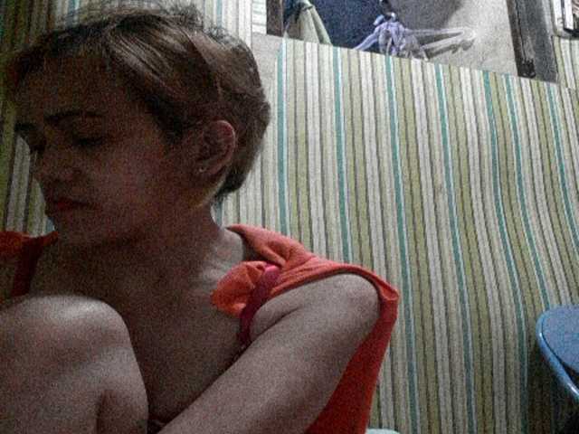 Емитовање снимка екрана Pussylips2