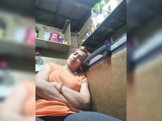 Емитовање снимка екрана Pussylips2